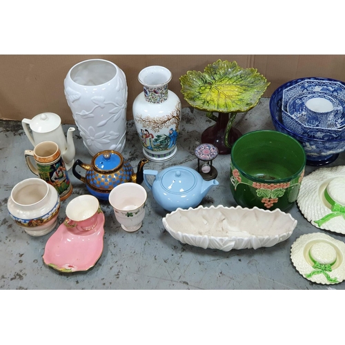 340 - Quantity of good quality Edwardian ceramics including Poole etc (Qty)