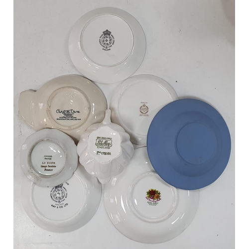 341 - Collection of small ceramics to include Royal Worcester, Minton, Wedgewood etc (Qty)