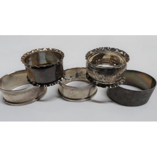 8 - Five various Edwardian silver napkin rings (5)