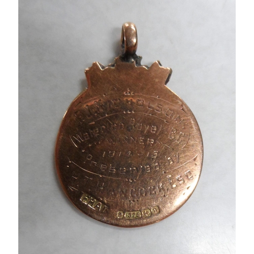 78 - Edwardian 9ct gold presentation medal, 

3.9 grams