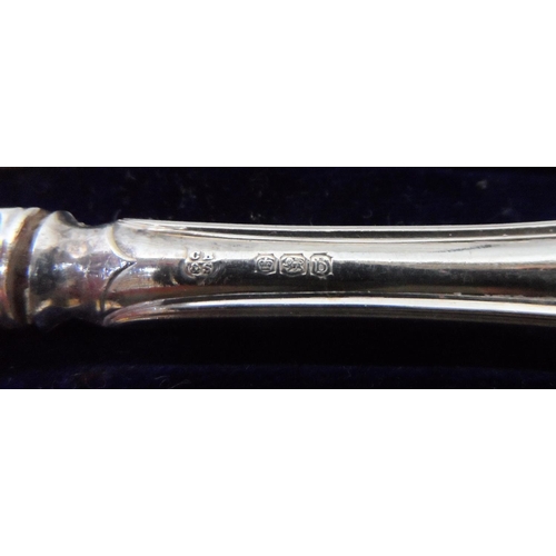 17 - Two cased sets of Sheffield silver handled knives (2)