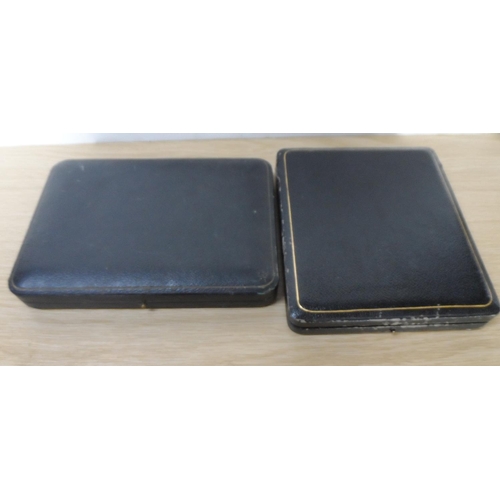 17 - Two cased sets of Sheffield silver handled knives (2)