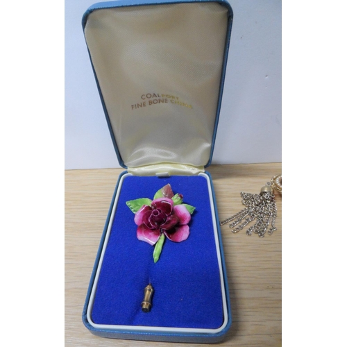 58 - Collection of Edwardian costume jewellery to include silver necklaces etc (Qty)