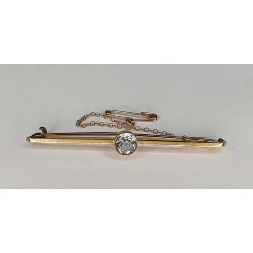 66 - Fine quality Edwardian 15ct yellow gold brooch set with a solitaire round cut Tourmaline,

3.8 grams... 