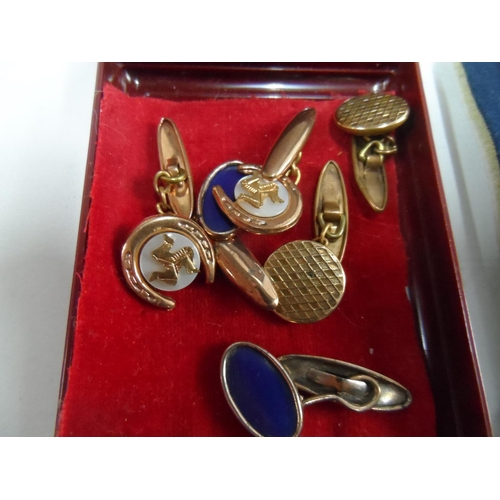 39 - Quantity of golf related tie pins & vintage cuff-links (Qty)