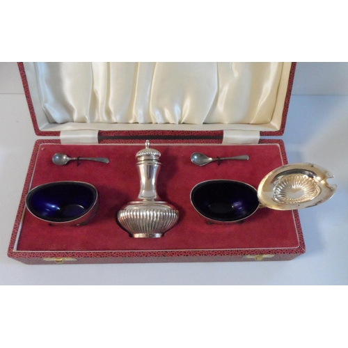 27 - Late 20thC Sheffield silver cruet set,

175 grams of silver