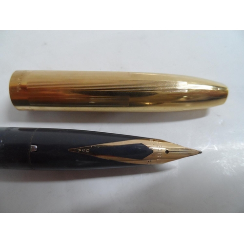 174 - Shaeffer 14ct gold fountain pen