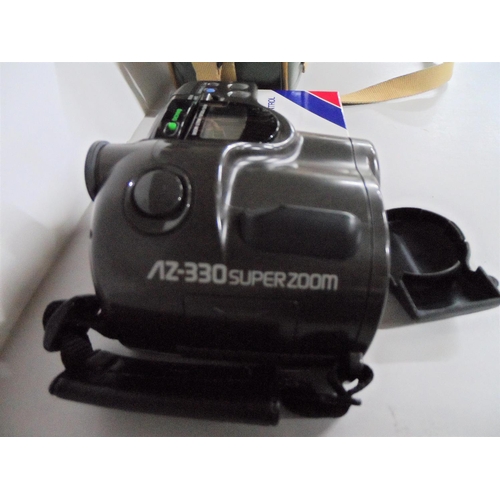 177 - Olympus vintage cine camera with carry case and accessories (lot)