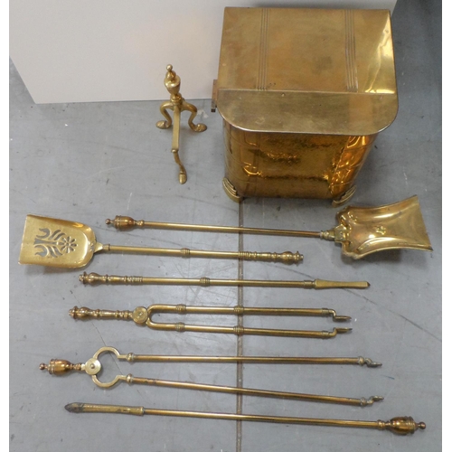86 - Collection of good quality antique brass fire irons & shovels together with an Edwardian brass coal ... 