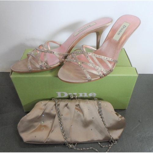 111 - Pair of ladies evening shoes by Kurt Geiger with matching handbag, complete with original box, size ... 
