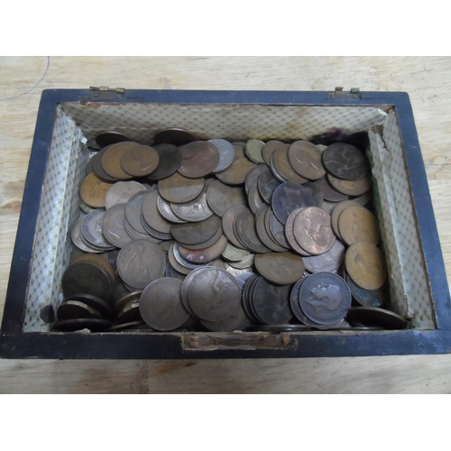 143 - Collection of mainly copper GB coins from young head Victoria to Queen Elizabeth II (2.23 kilos) tog... 