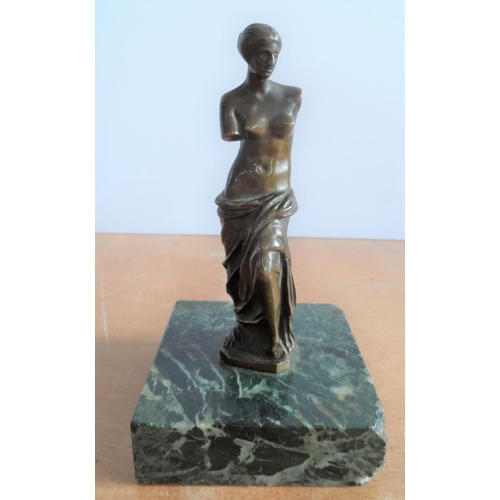 163 - Fine quality antique, unmarked Venus de Milo bronze on marble base paper-weight, 

12 cm tall