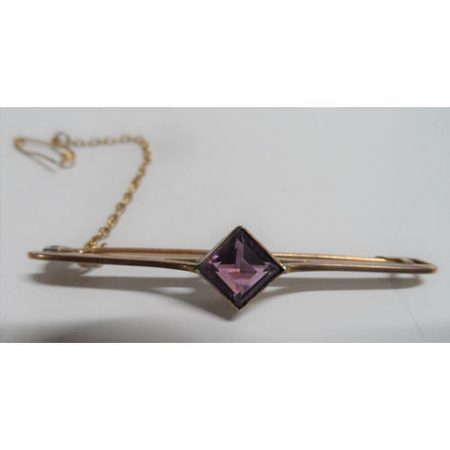 46 - 9ct gold bar brooch with solitaire amethyst together with a 9ct gold ring with solitaire pearl and a... 