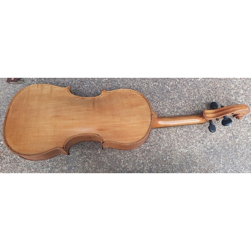 305 - Antique, unmarked violin and bow (a/f)