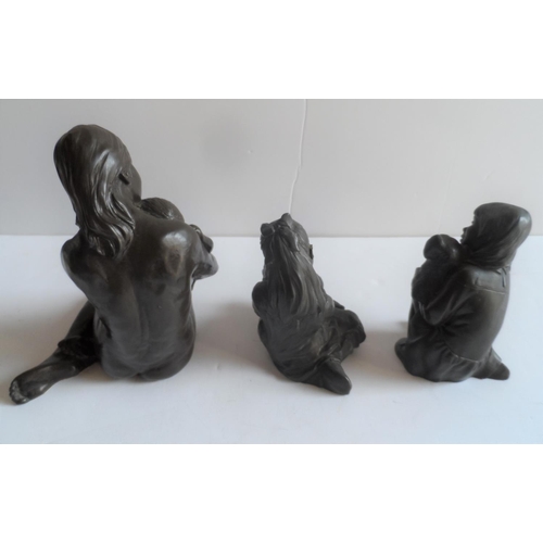 102 - Three Heredities resin sculptures (3),

Largest is 17 cm tall