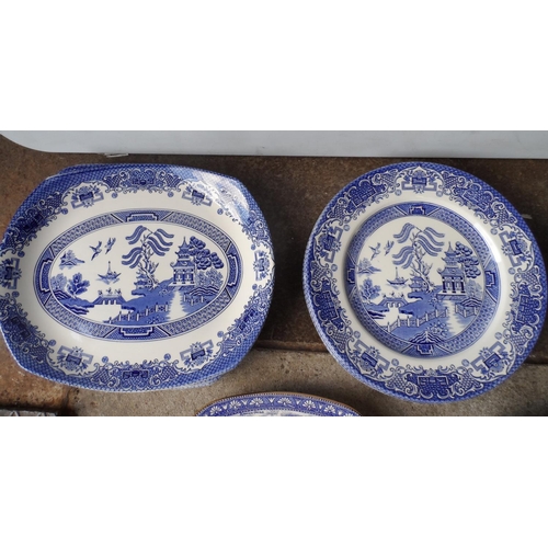 434 - Collection of traditional blue & white Willow pattern Staffordshire together with a Ringtons Milleni... 