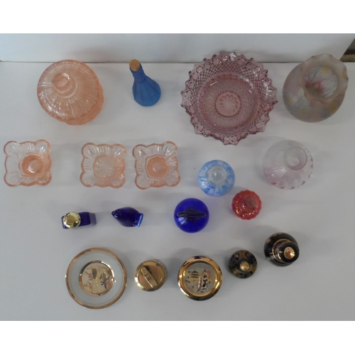 437 - Collection of glassware to include perfume bottles, Vaseline glass, blue bird paperweight etc (Qty)