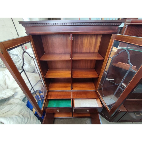 912 - A rosewood glazed dresser