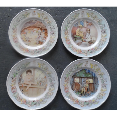 554 - Collection of items to include to antique Staffordshire dogs, four old glass jelly molds, 4 Royal Wo... 