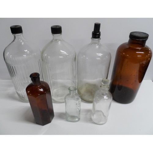 186 - Collection of seven vintage chemist poison bottles with a Box of vintage veterinary items including ... 