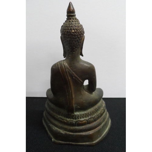 284 - Antique, bronze Buddha, 

19cm tall             740 grams