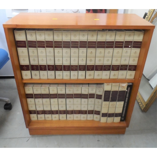 302 - Complete set of Encyclopedia Britannica in its own wooden book-case