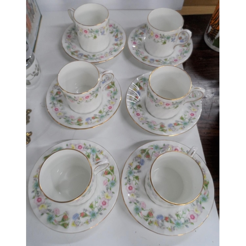 240 - Quantity of collectables including Aynsley cups and saucers (Qty)