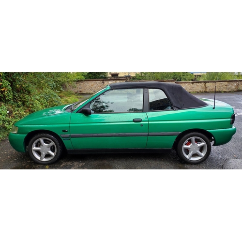 555 - Ford Escort, Petrol, 1.6i, 92,750 miles, 16v, Calypso Karmann cabriolet, 12 months m.o.t, recently s... 