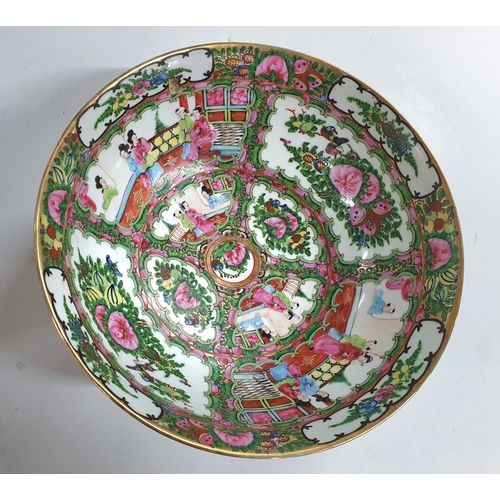 412 - Fine quality unmarked 20thC Famille Rose Chinese bowl,

25 cm in diameter