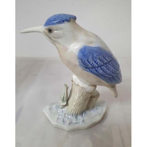 124 - Boxed, hand-painted porcelain Heron figurine