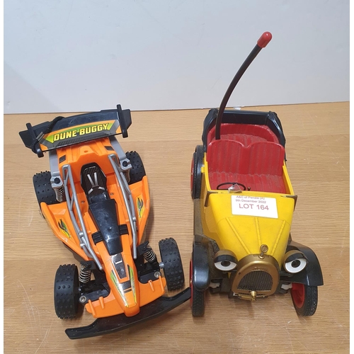 164 - Two remote controlled cars (untested)