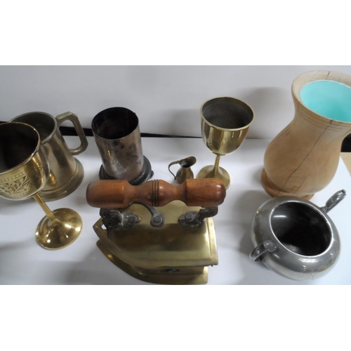 867 - Selection metalware items (Qty)