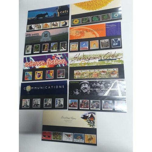 892 - GB 1995 to 1998 stamp sets (37)