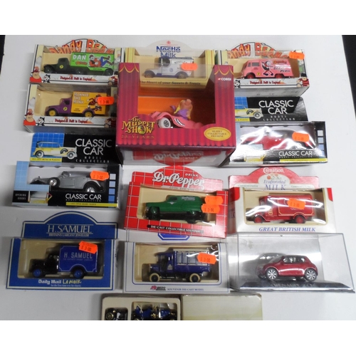 966 - Collection of boxed die cast cars and vans (Qty)