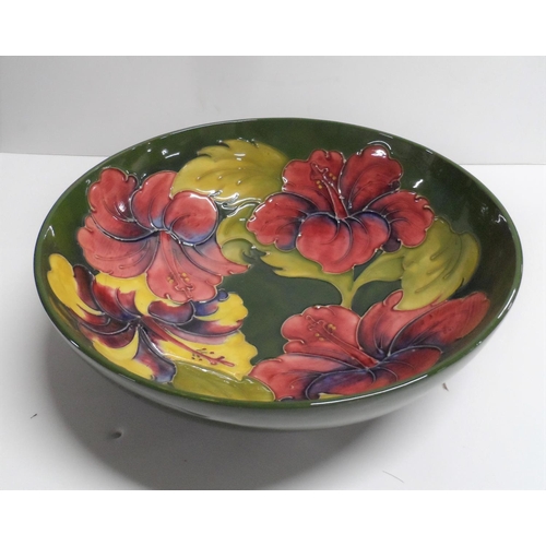 1081 - VINTAGE MOORCROFT POTTERY 'HIBISCUS' PATTERN FRUIT BOWL,

27 cm diameter