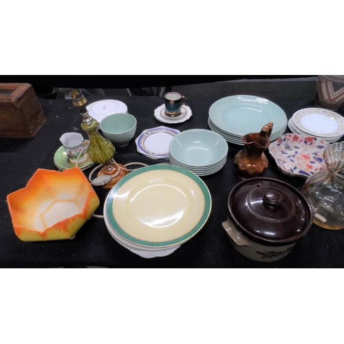 1094 - Huge quantity of mixed ceramics including Royal Albert, Poole etc (Qty)