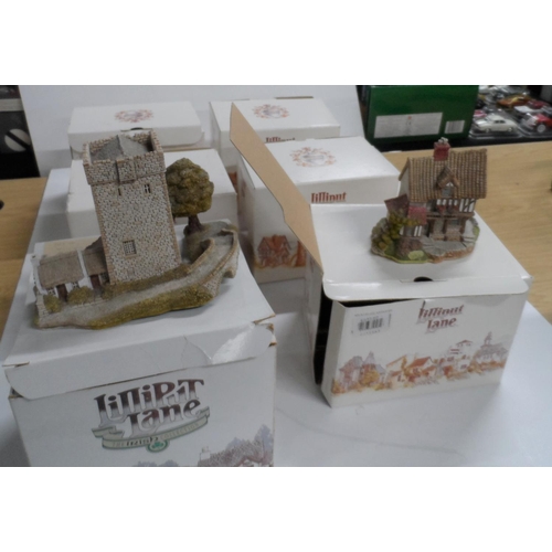 1130 - Collection of six boxed, as new, Lilliput Lane houses (6)