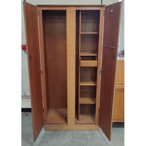 1158 - CWS Enfield, vintage single wardrobe