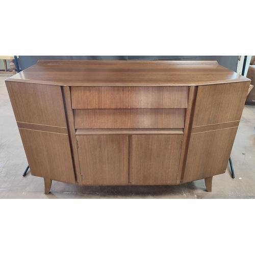 1239 - Retro sideboard