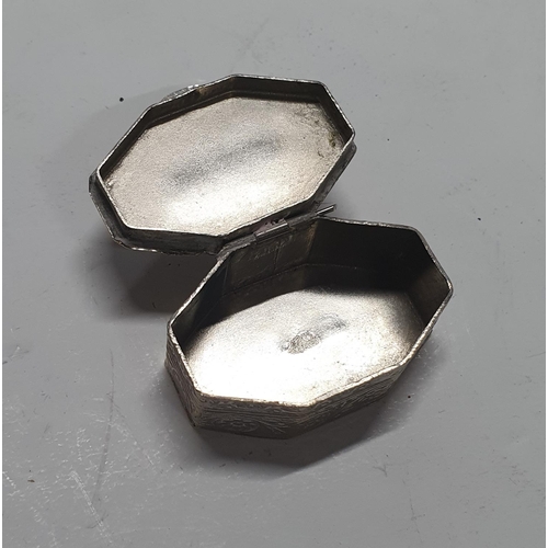 9 - Fine quality, Italian silver pill box