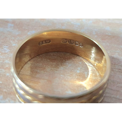 88 - 18ct yellow and white gold ring,

5 grams         size O