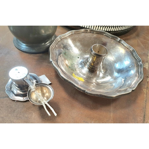 128 - Good collection of early 20thC silver plated items including Elkington candle holder and snuffer etc... 