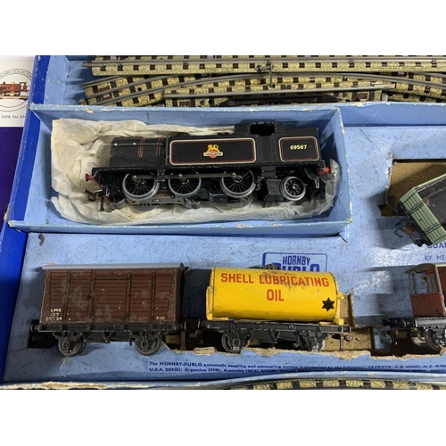 225 - Boxed Hornby Dublo electric train etc (Qty)