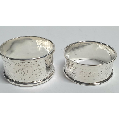 201 - Victorian silver milk jug made in London 1898 together with 2 silver napkin rings (3)

101 grams