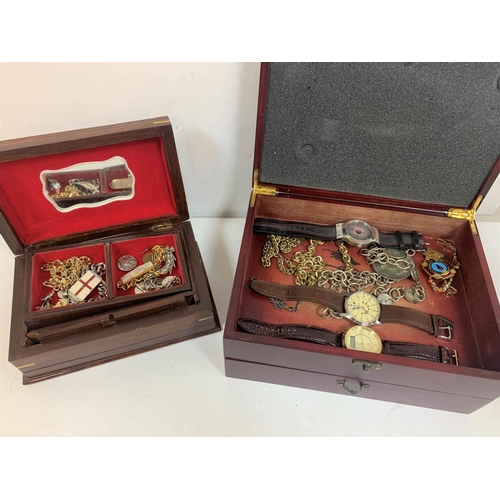 210 - Two small jewellery boxes with contents (Qty)