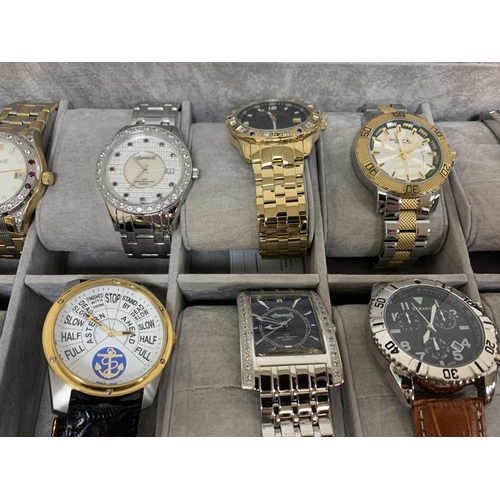 250 - Mele & Co wrist watch presentation box containing 10 various  gents wristwatches