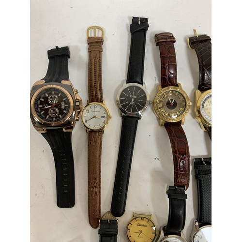 260 - Collection of 12 gents wristwatches including a Mini & Eiger examples (12)