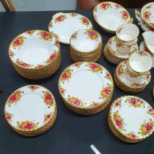 118 - Large quantity of Royal Albert 