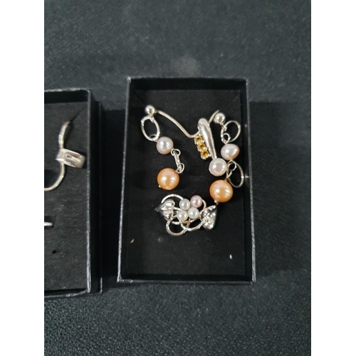 27 - 925 Silver Necklace, Pendant, Earings and Ring Including Pearl