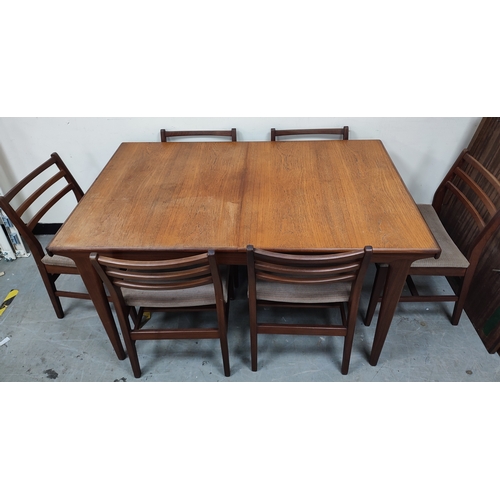 510 - Danish-style, extending dining table with two carvers and four matching dining chairs (7)